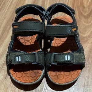 Kids Sandals with Orange and Brown Design